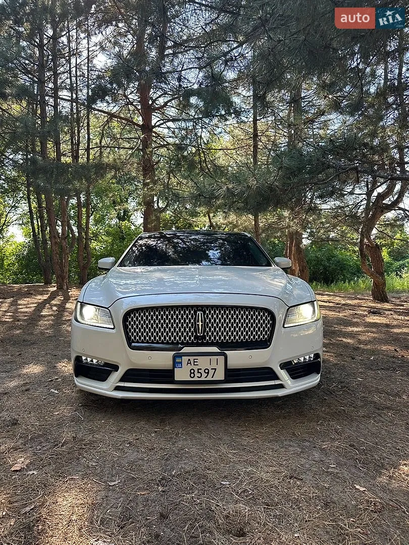 2019 Lincoln Continental - мініатюра 5