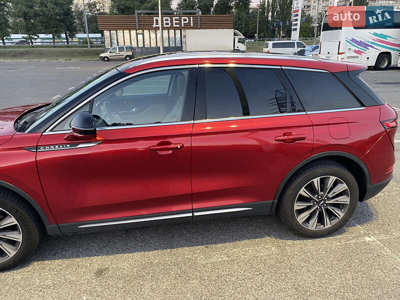 Внедорожник / Кроссовер Lincoln Corsair 2019 в Киеве фото 13 Внедорожник / Кроссовер Lincoln Corsair 2019 в Киеве