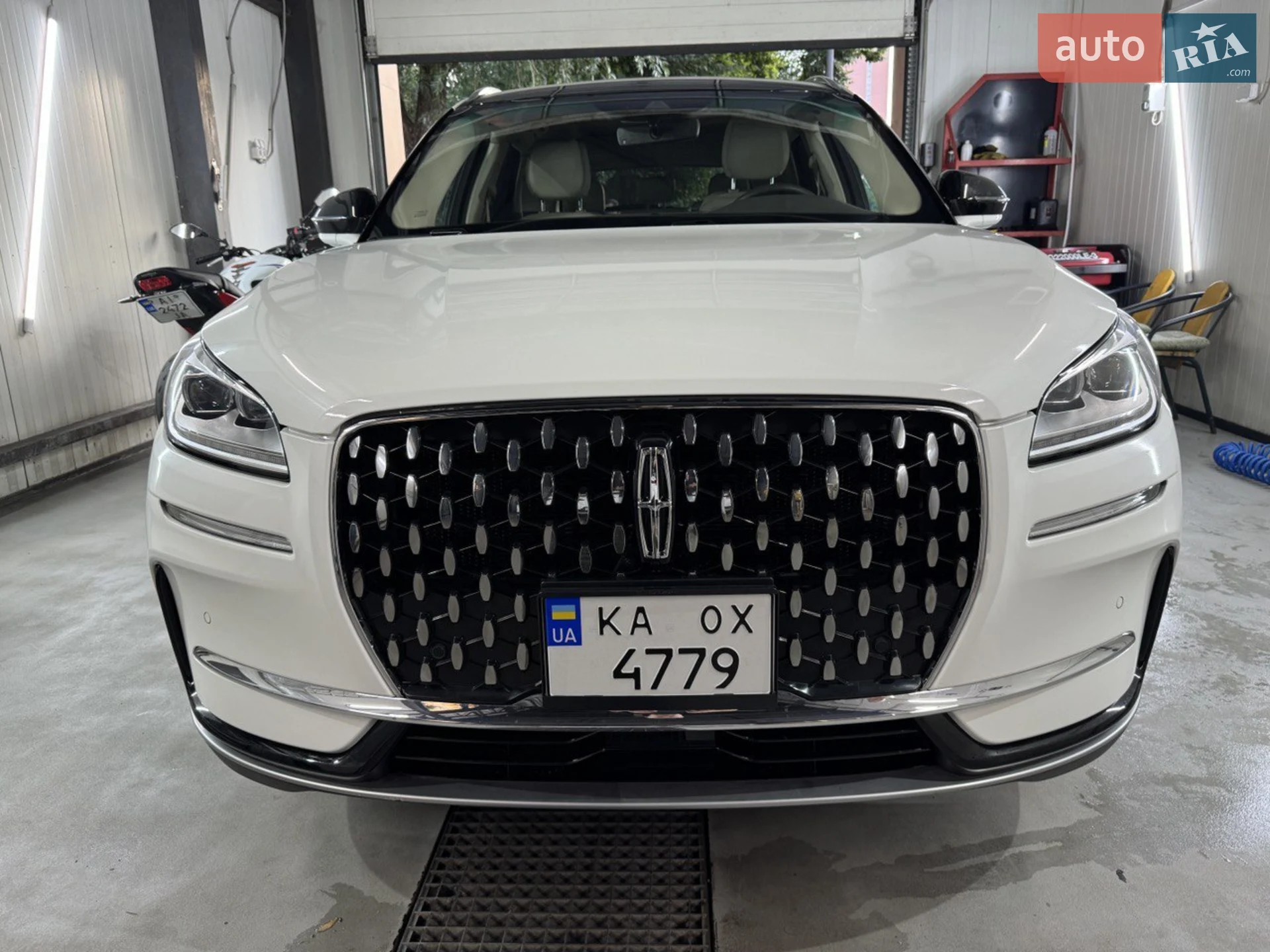 2022 Lincoln Corsair - мініатюра 7