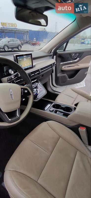 Внедорожник / Кроссовер Lincoln Corsair 2020 в Киеве