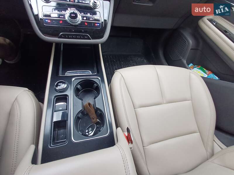 Внедорожник / Кроссовер Lincoln Corsair 2022 в Ивано-Франковске