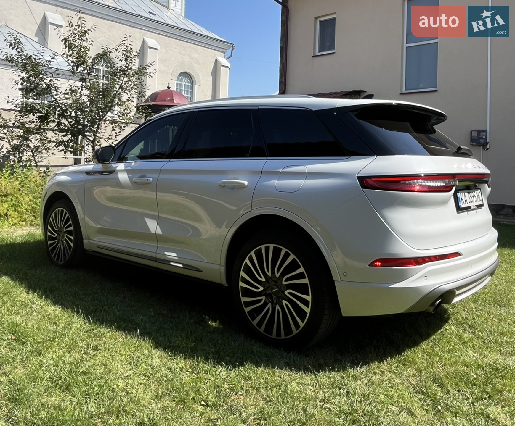2021 Lincoln Corsair - мініатюра 9