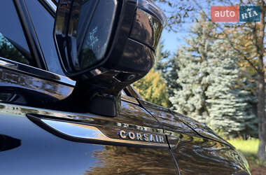 Внедорожник / Кроссовер Lincoln Corsair 2020 в 