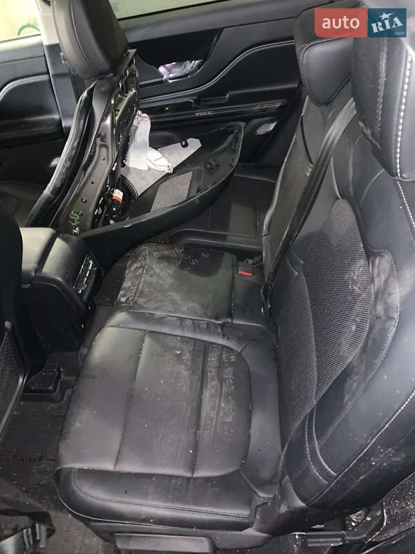 Внедорожник / Кроссовер Lincoln Corsair 2023 в Киеве фото 14 Внедорожник / Кроссовер Lincoln Corsair 2023 в Киеве