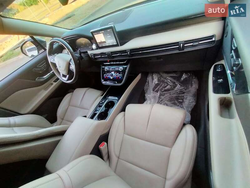 Внедорожник / Кроссовер Lincoln Corsair 2020 в Запорожье фото 19 Внедорожник / Кроссовер Lincoln Corsair 2020 в Запорожье