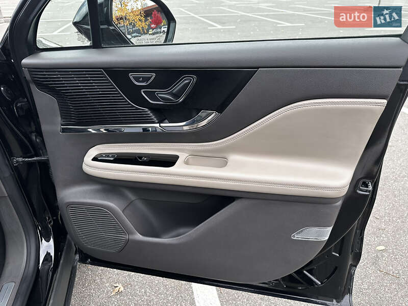 Внедорожник / Кроссовер Lincoln Corsair 2022 в Киеве фото 35 Внедорожник / Кроссовер Lincoln Corsair 2022 в Киеве