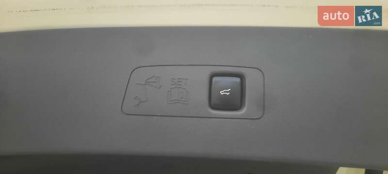 Внедорожник / Кроссовер Lincoln Corsair 2020 в Ровно фото 25 Внедорожник / Кроссовер Lincoln Corsair 2020 в Ровно