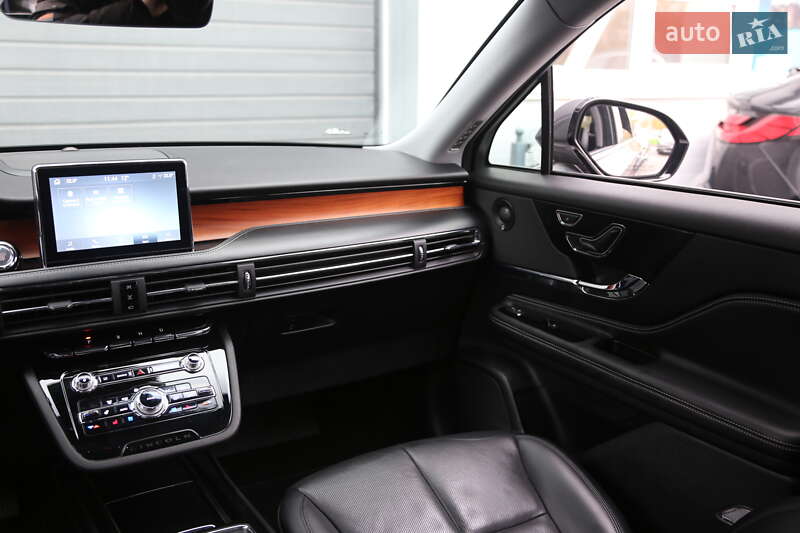 Внедорожник / Кроссовер Lincoln Corsair 2021 в Киеве фото 15 Внедорожник / Кроссовер Lincoln Corsair 2021 в Киеве