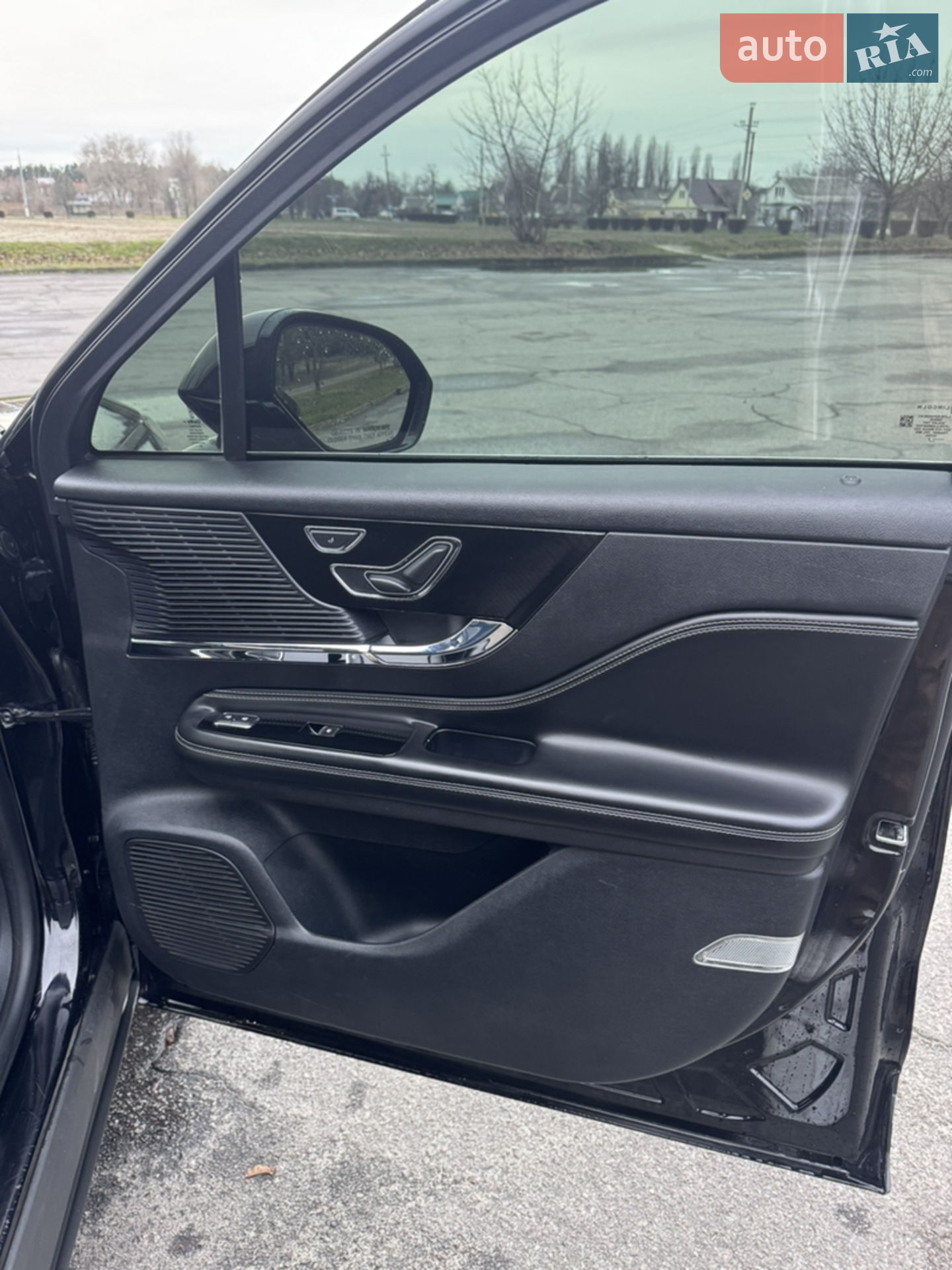 2020 Lincoln Corsair - мініатюра 34