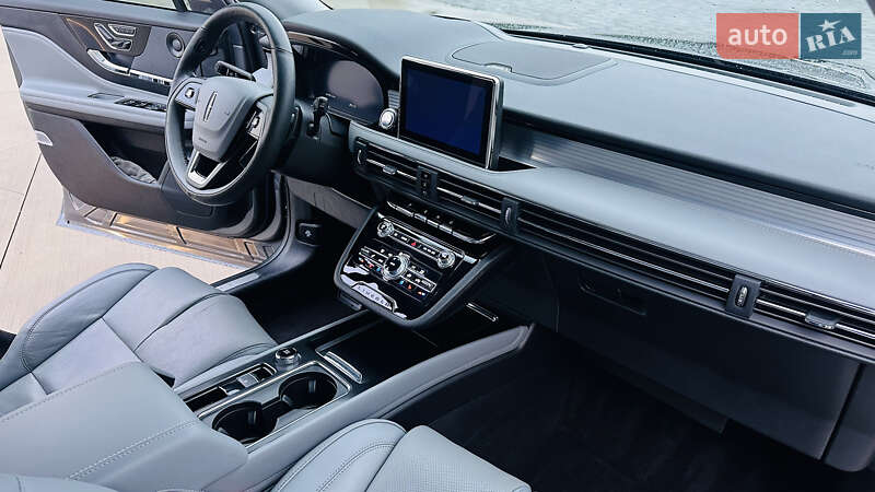 Позашляховик / Кросовер Lincoln Corsair 2021 в Луцьку