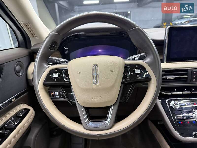 Позашляховик / Кросовер Lincoln Corsair 2019 в Чернівцях