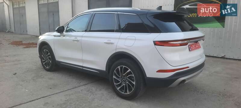 Позашляховик / Кросовер Lincoln Corsair 2020 в Рівному