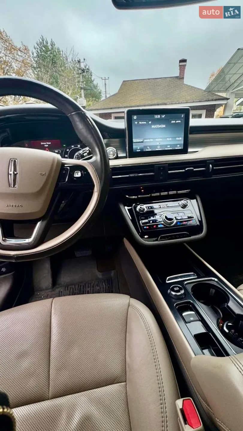 2020 Lincoln Corsair - мініатюра 4