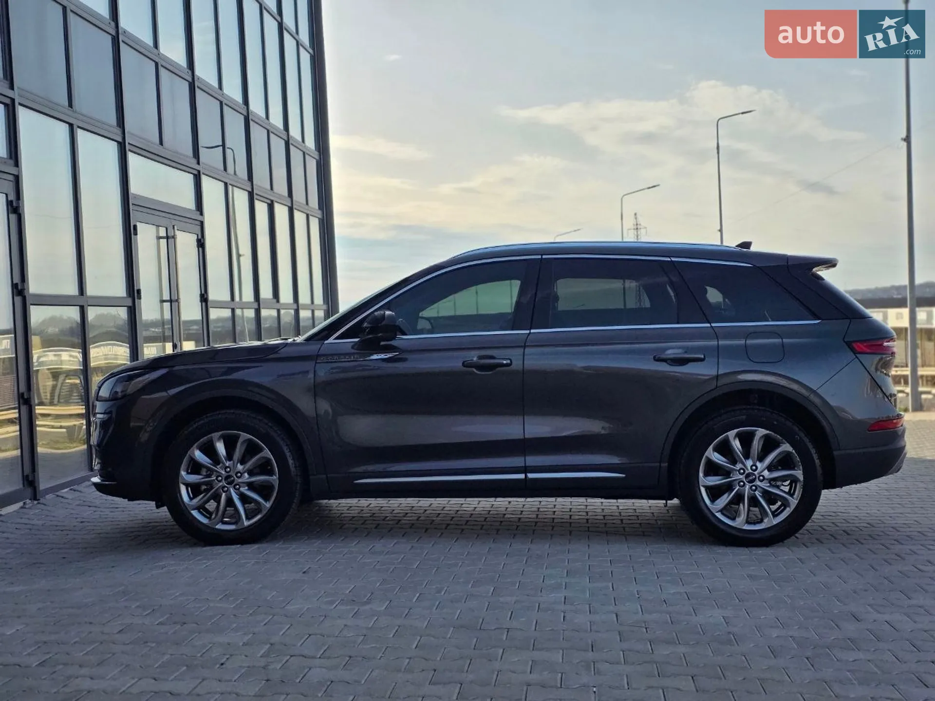 2020 Lincoln Corsair - мініатюра 11