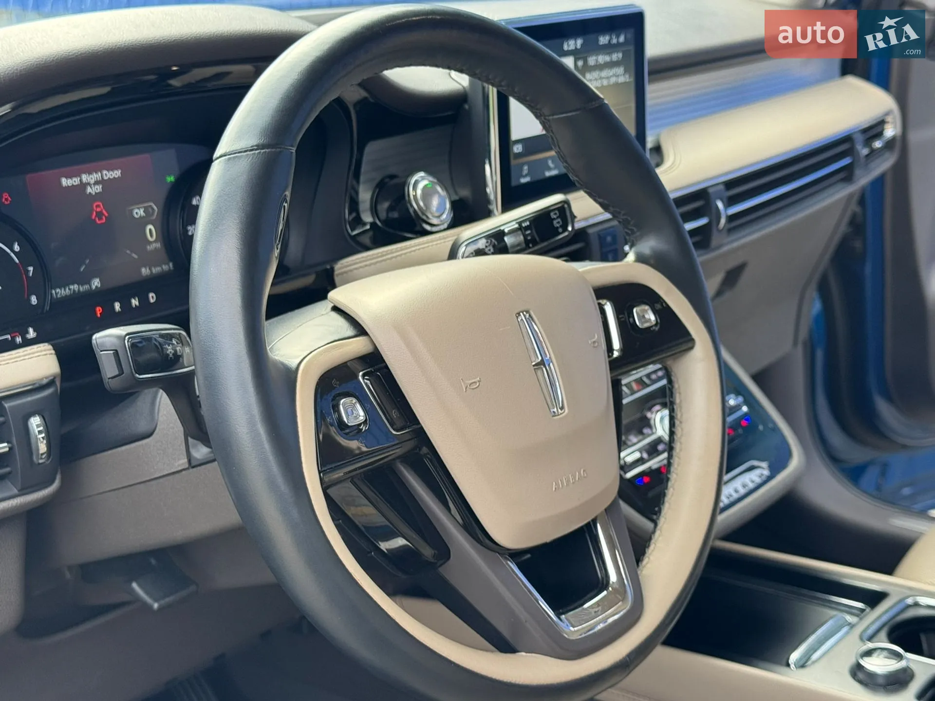 2019 Lincoln Corsair - мініатюра 17