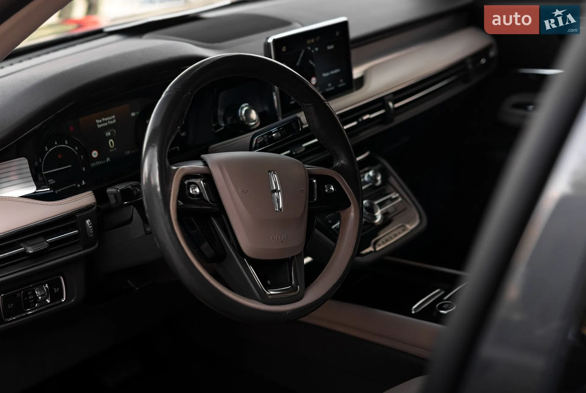 2020 Lincoln Corsair - мініатюра 15