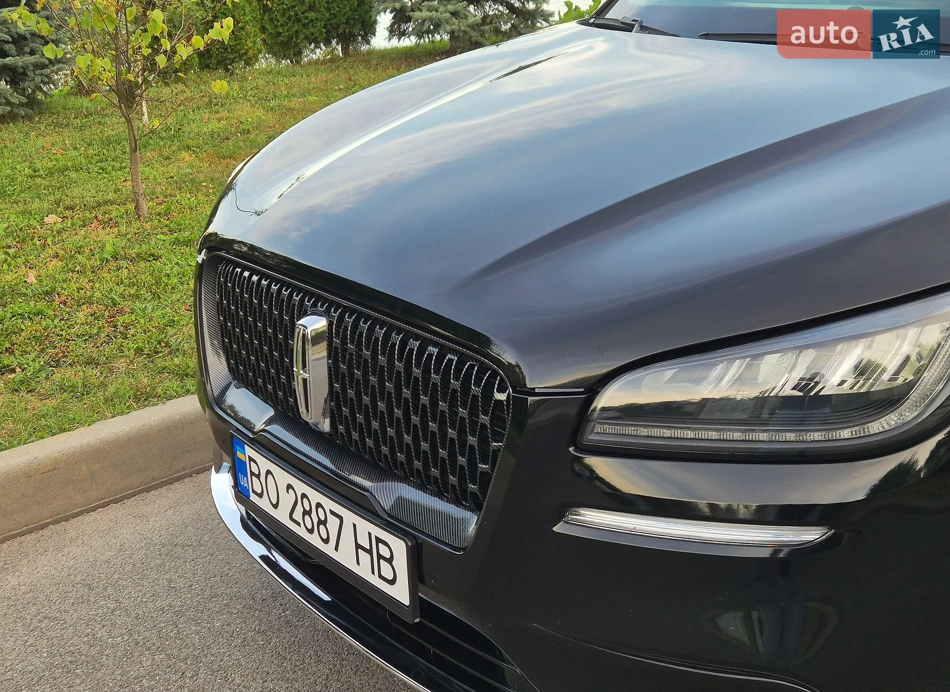 2022 Lincoln Corsair - мініатюра 17