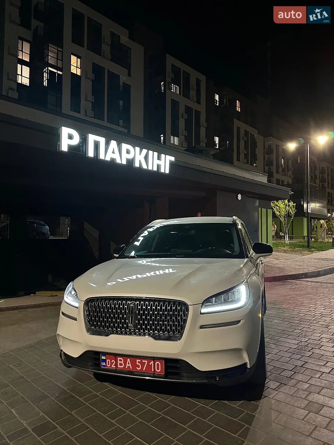 2020 Lincoln Corsair - мініатюра 27