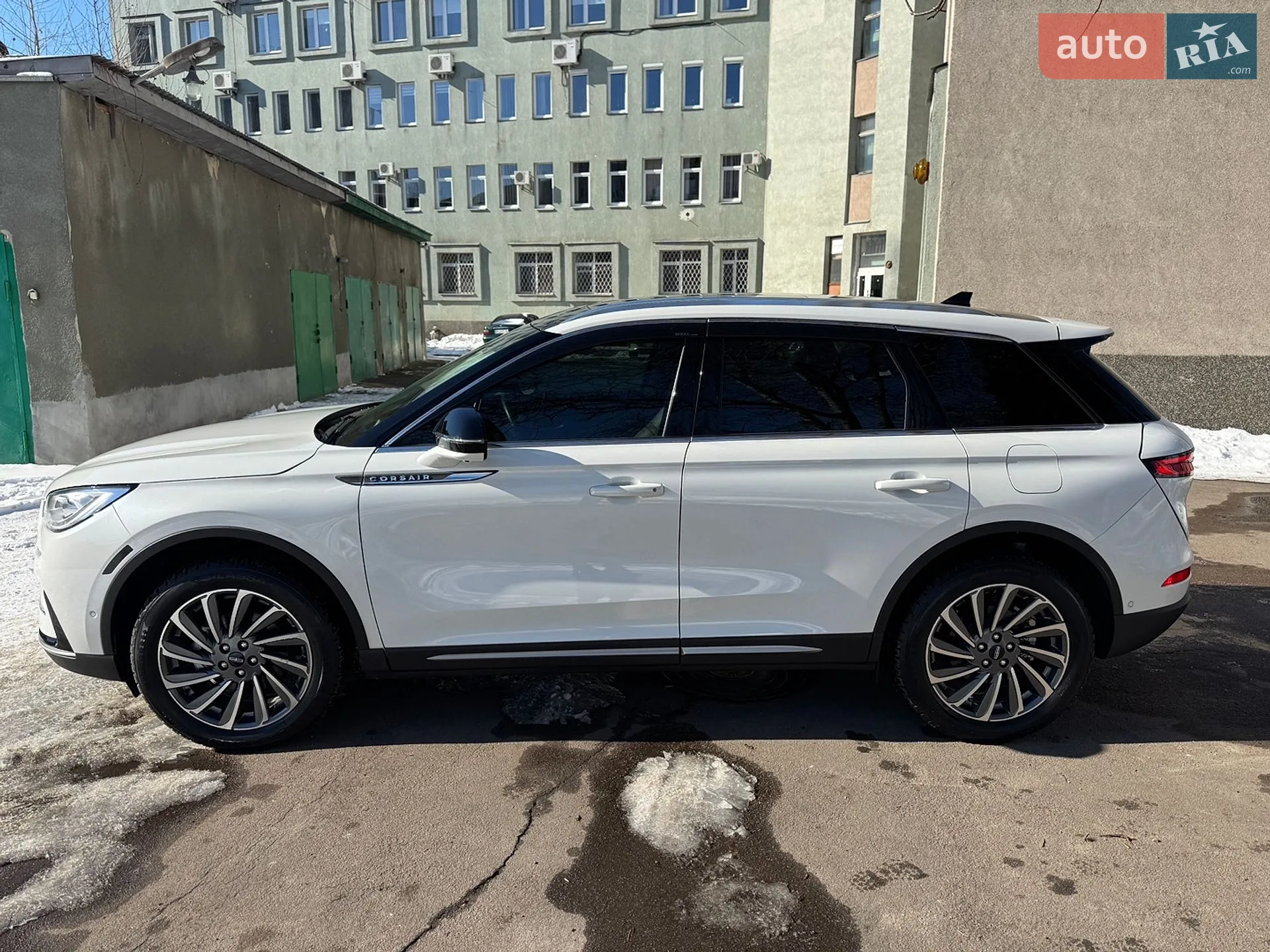 2023 Lincoln Corsair - мініатюра 5