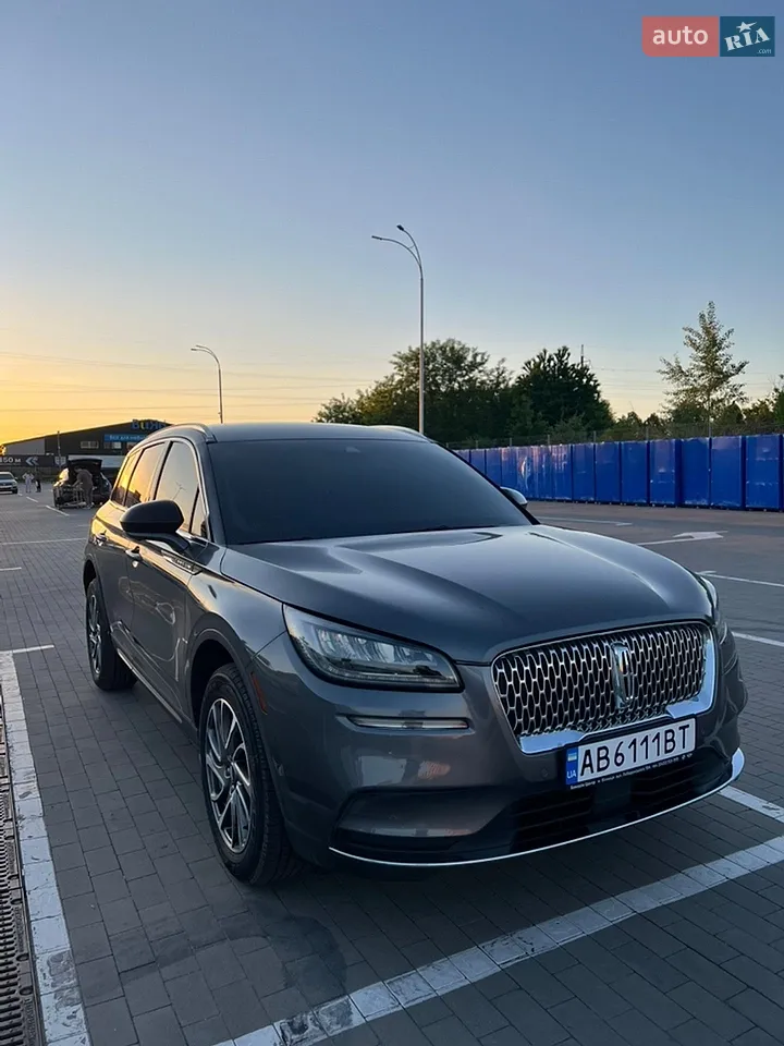 2022 Lincoln Corsair - мініатюра 14