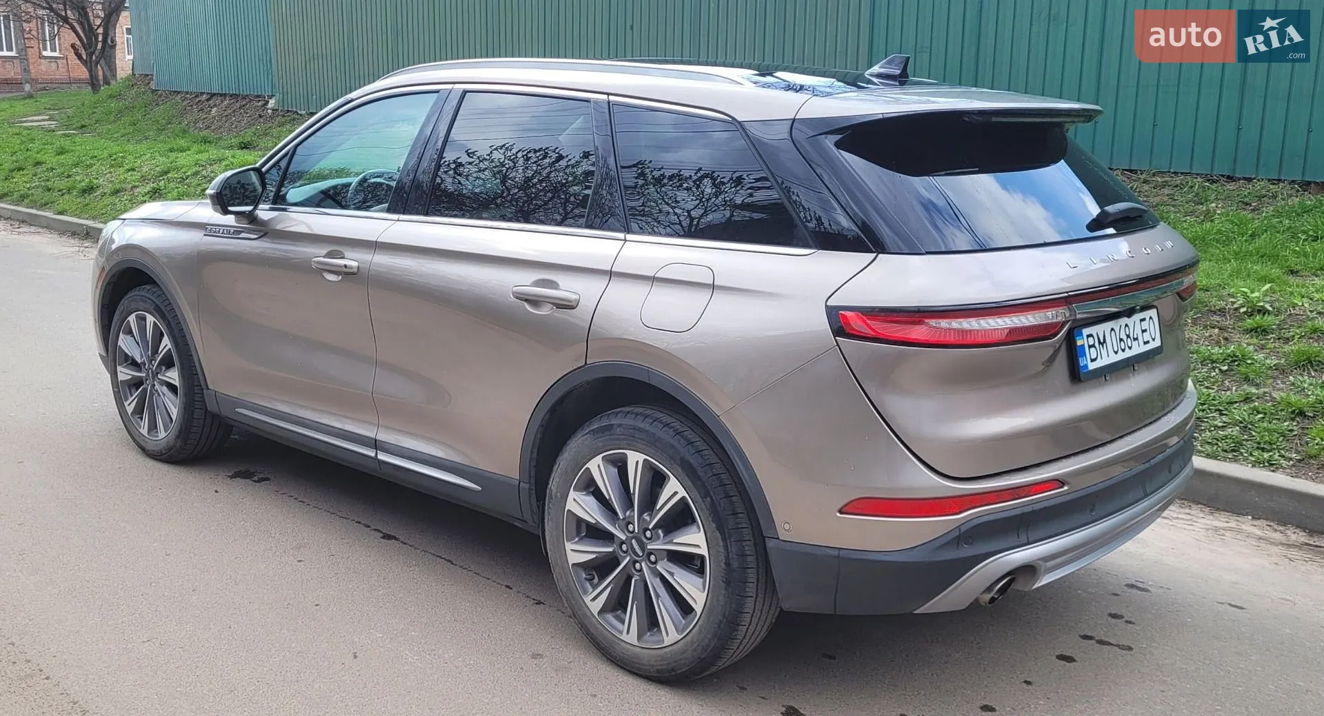 2020 Lincoln Corsair - мініатюра 4