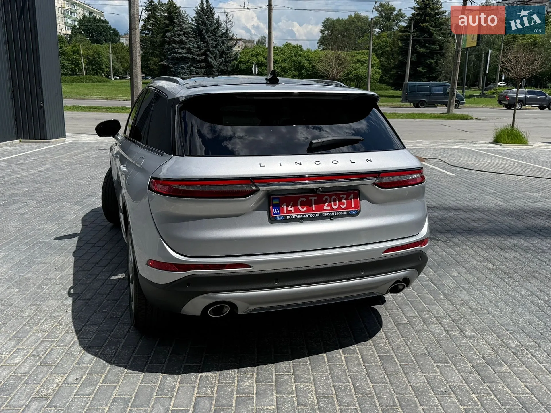 2021 Lincoln Corsair - мініатюра 9
