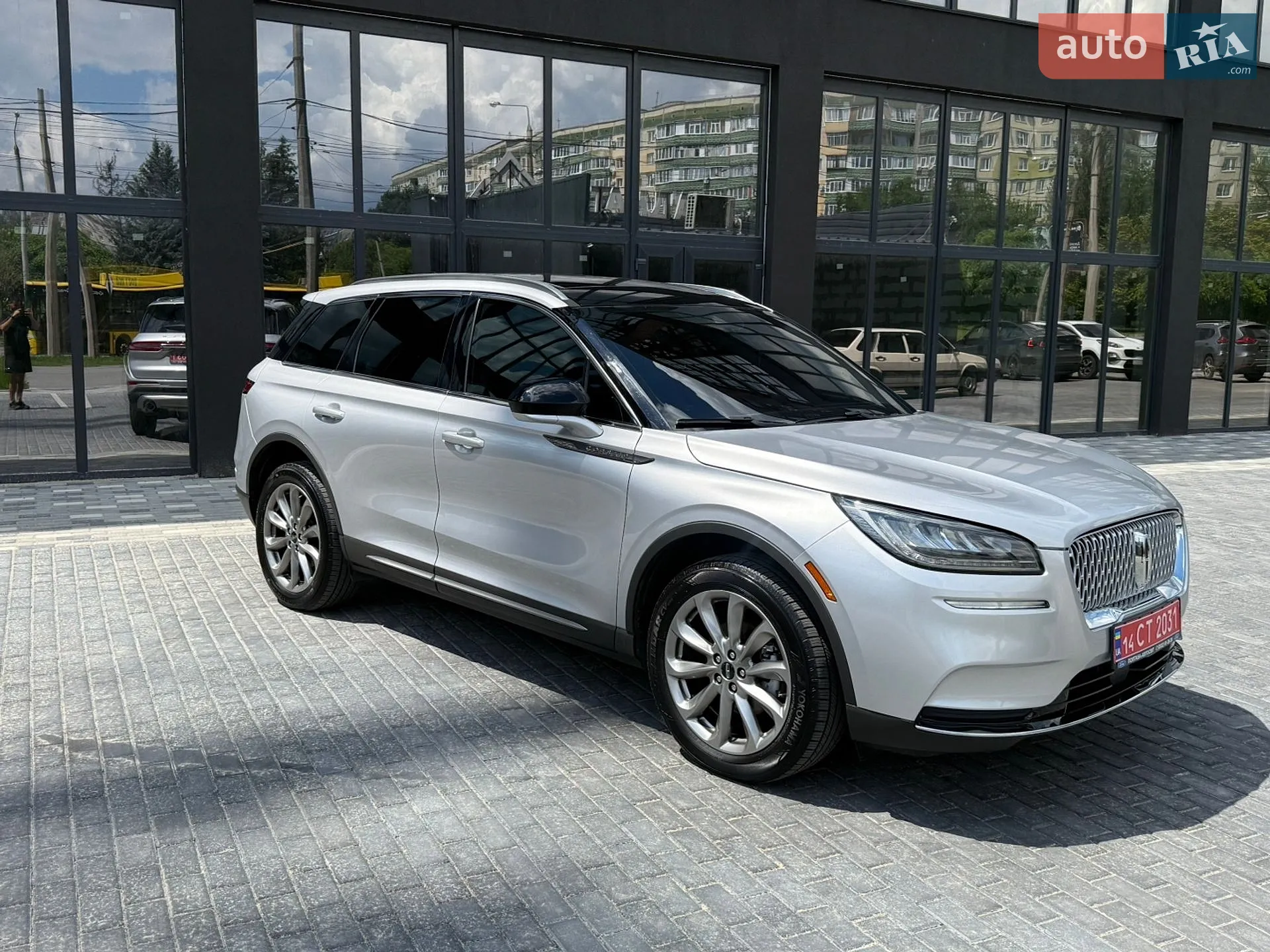 2021 Lincoln Corsair - мініатюра 14
