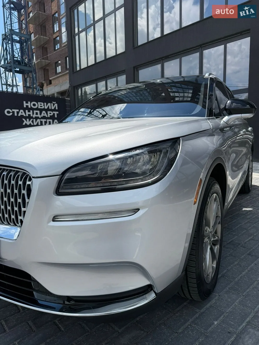 2021 Lincoln Corsair - мініатюра 19