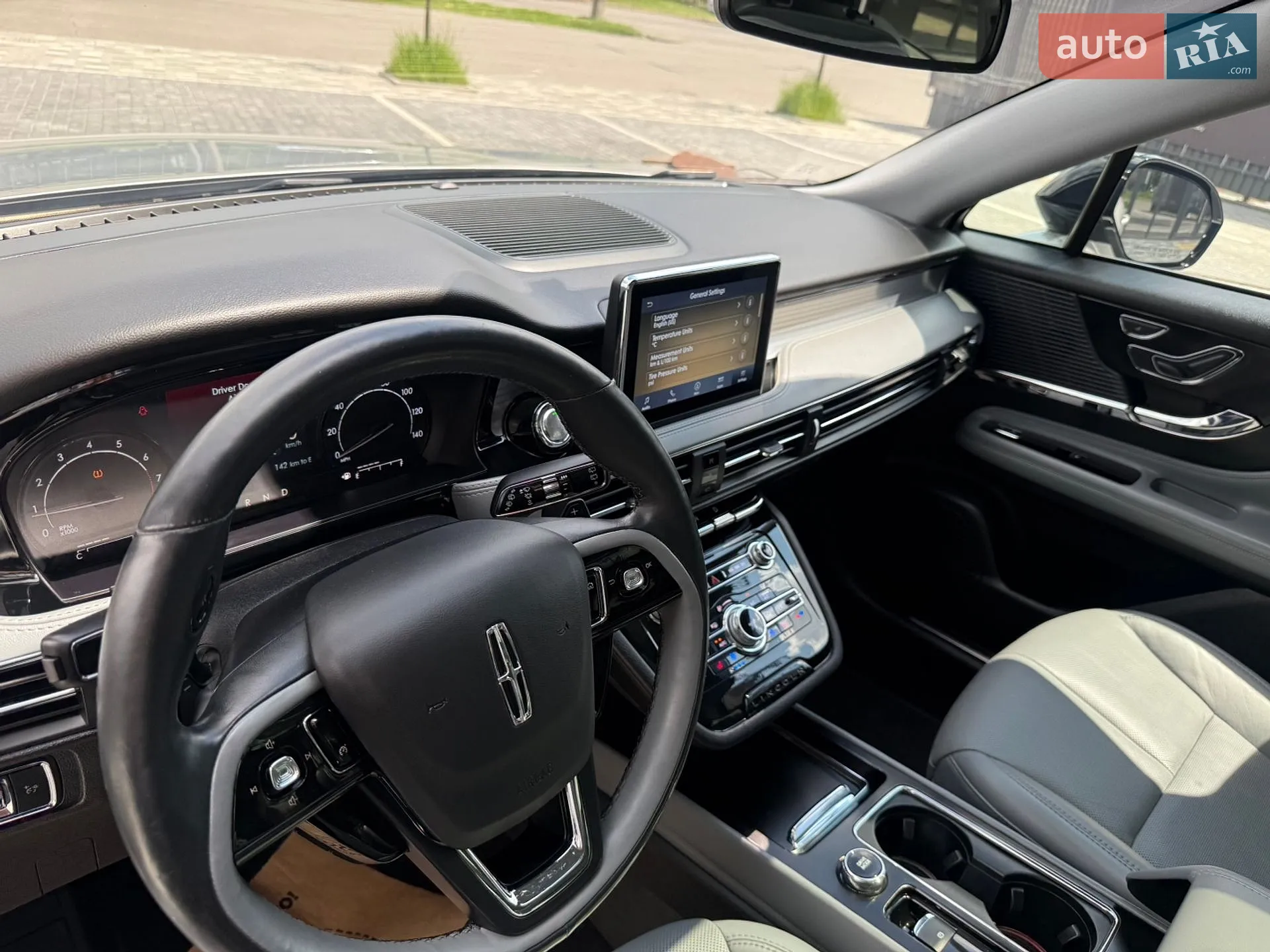 2021 Lincoln Corsair - мініатюра 45