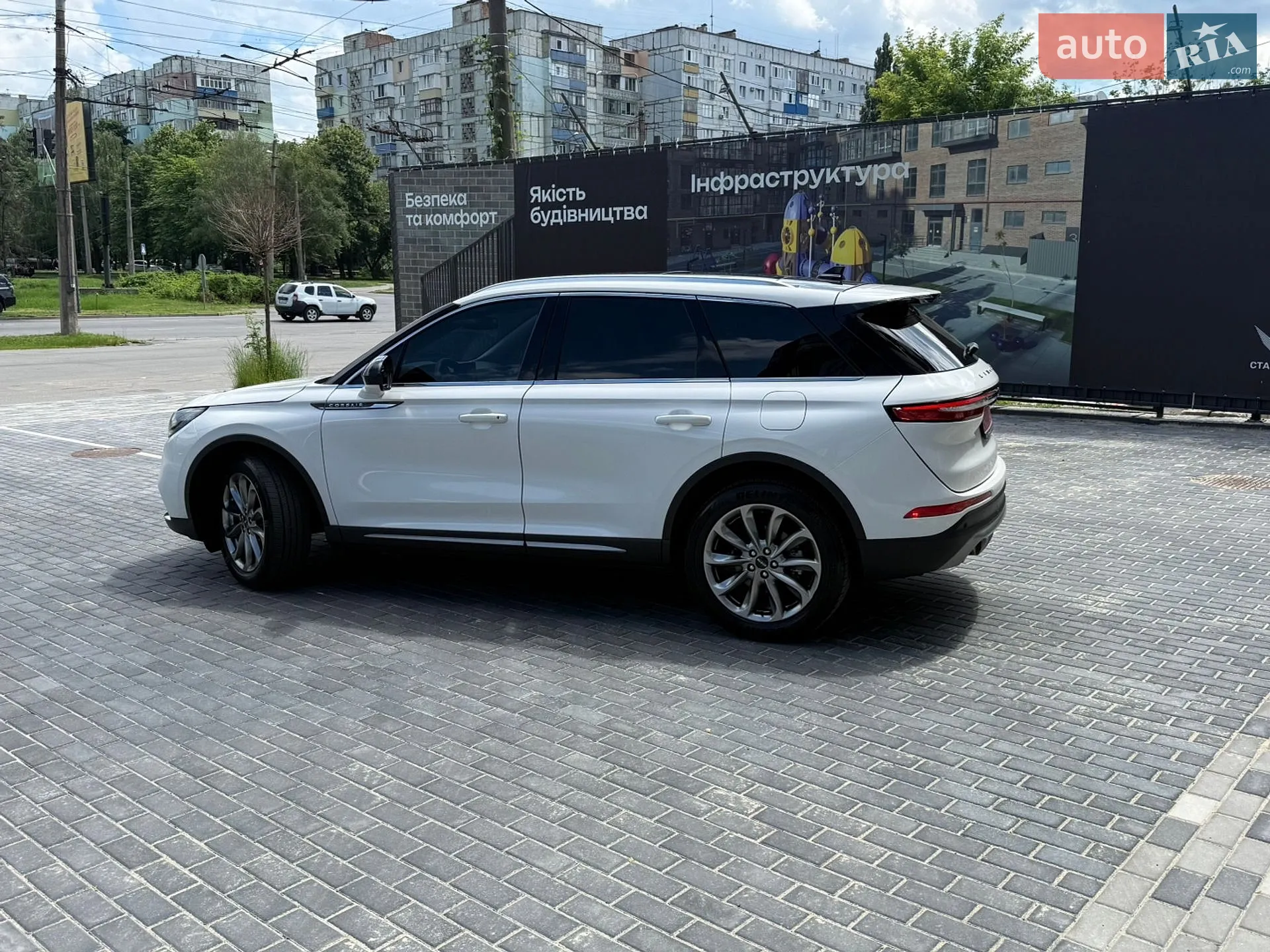 2020 Lincoln Corsair - мініатюра 7