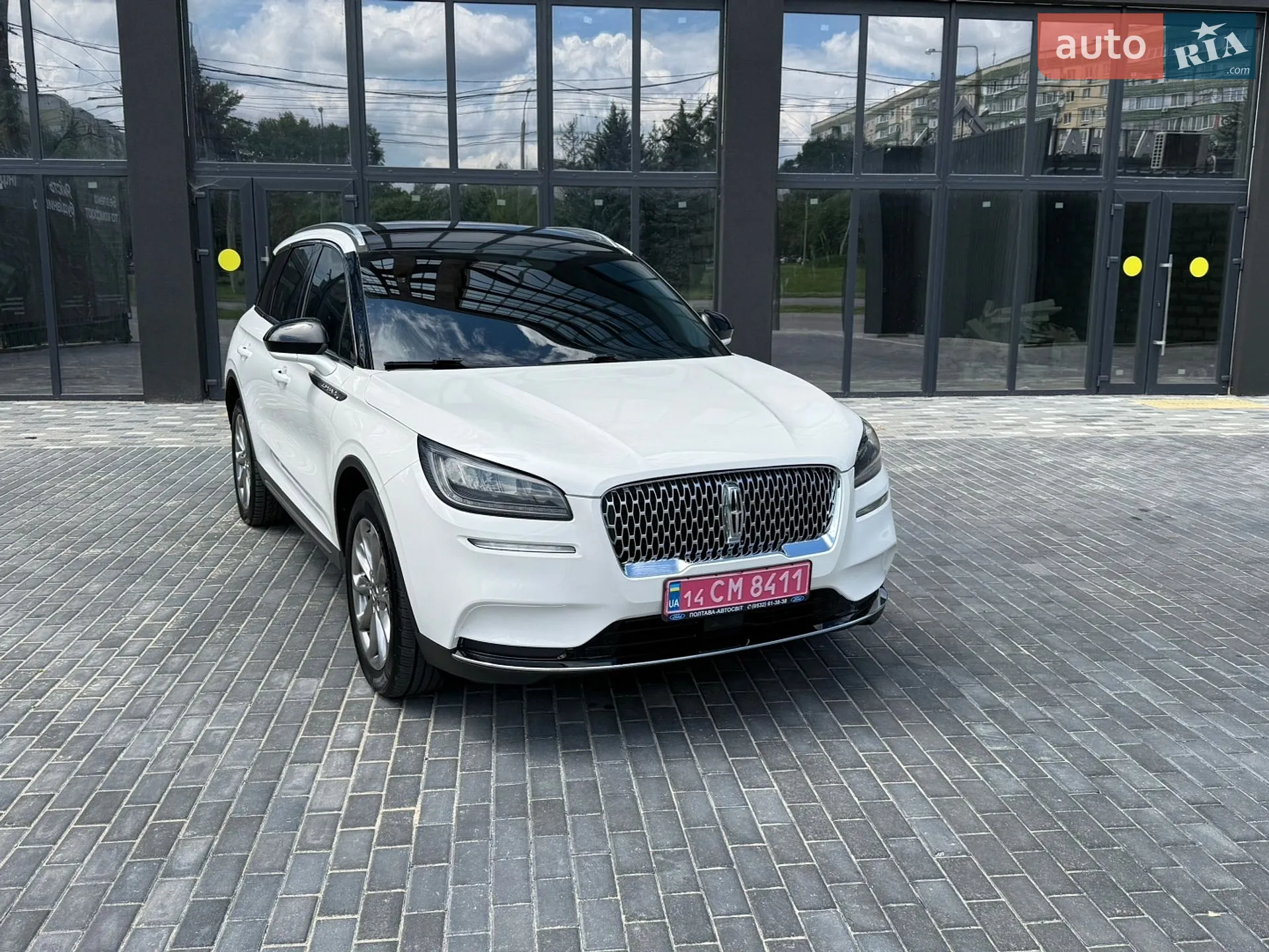 2020 Lincoln Corsair - мініатюра 16