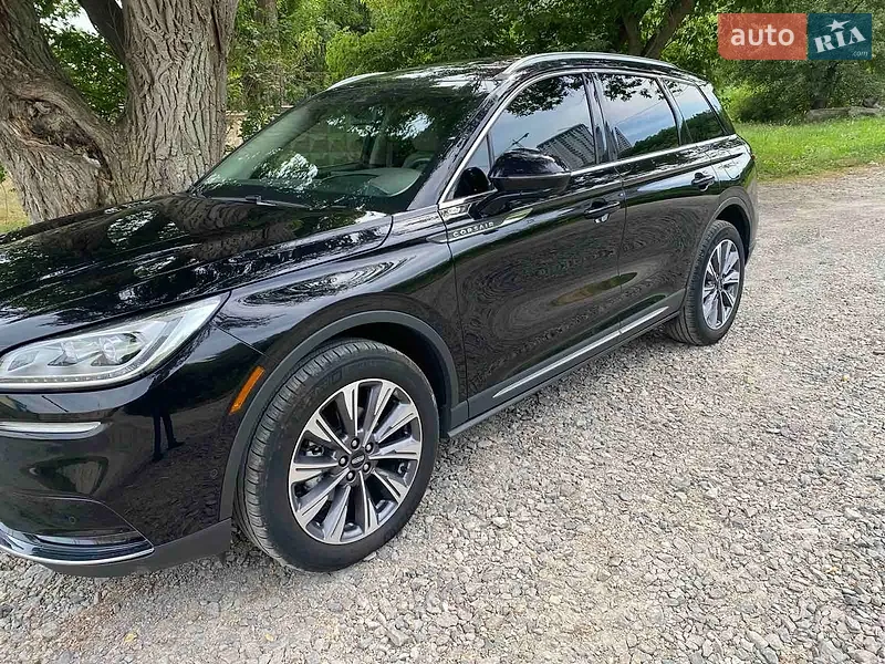 Lincoln Corsair 2022 VIN 5LMCJ2C95NUL35375 фото оголошення 4 з 69
