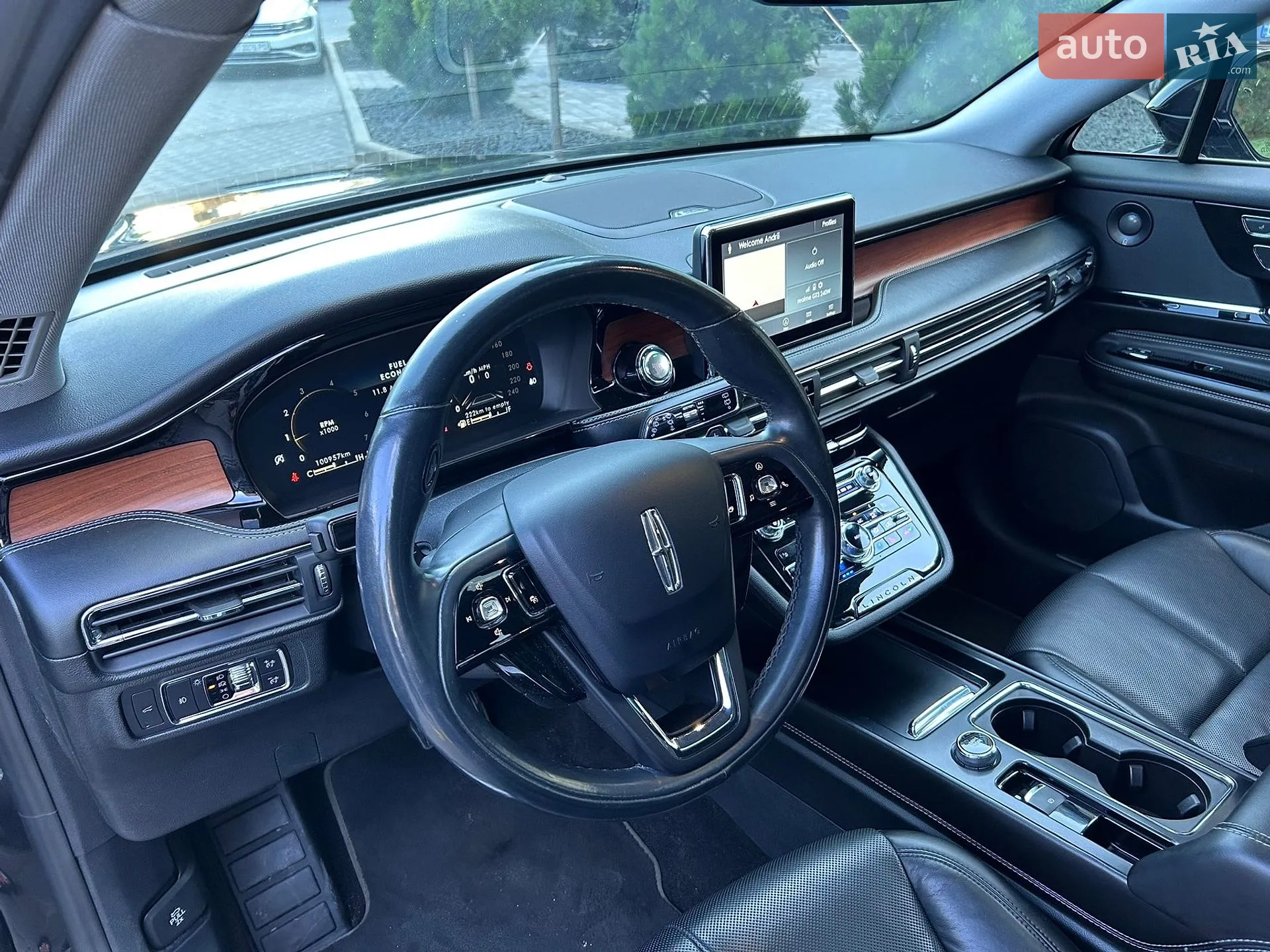 2020 Lincoln Corsair - мініатюра 20