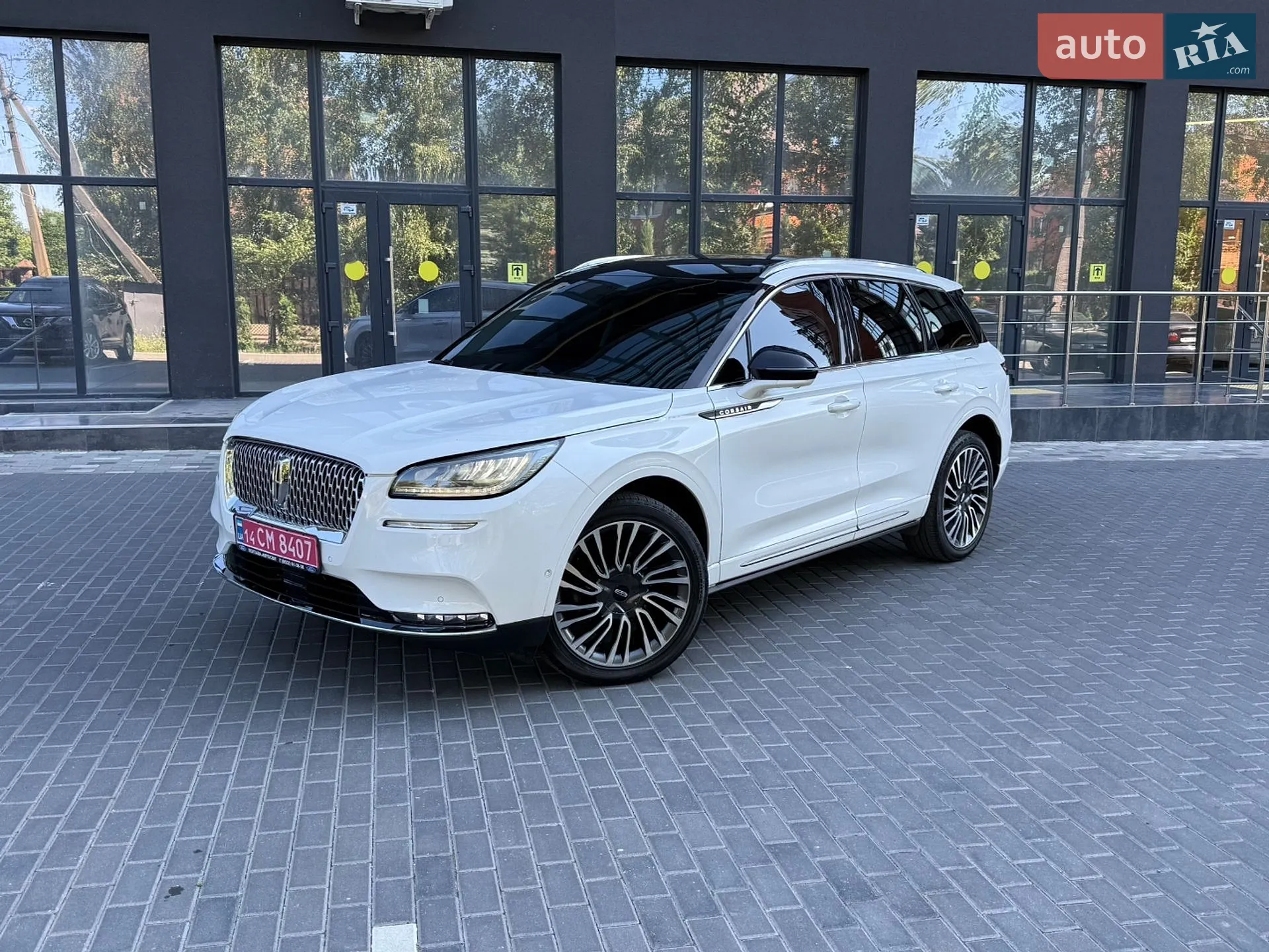 2021 Lincoln Corsair - мініатюра 3