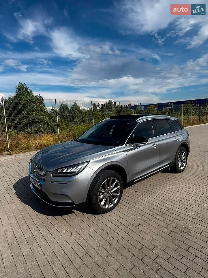 2022 Lincoln Corsair - мініатюра 13