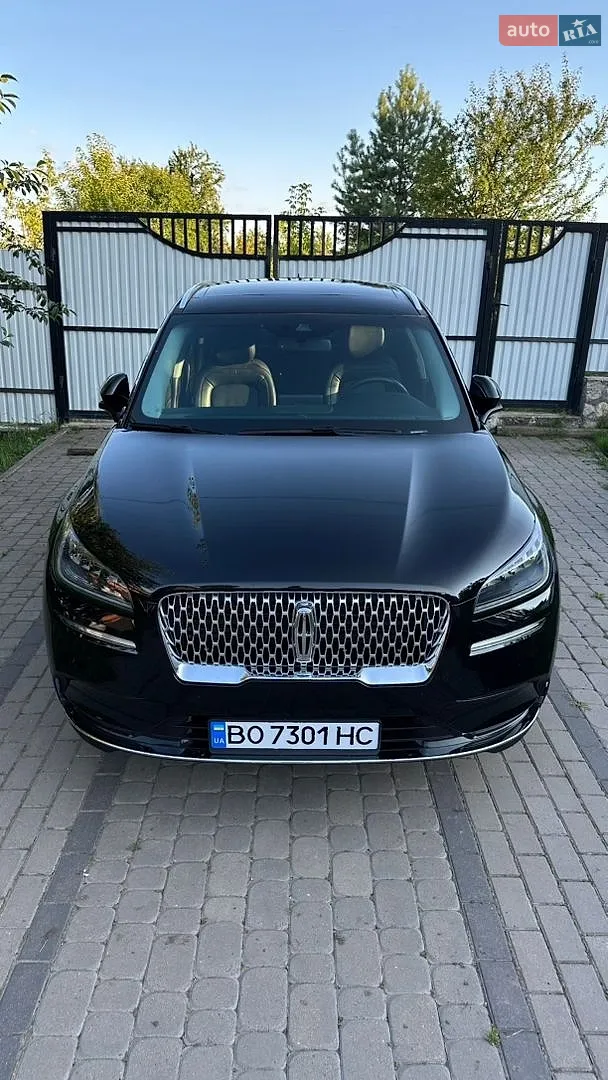 2019 Lincoln Corsair - мініатюра 4