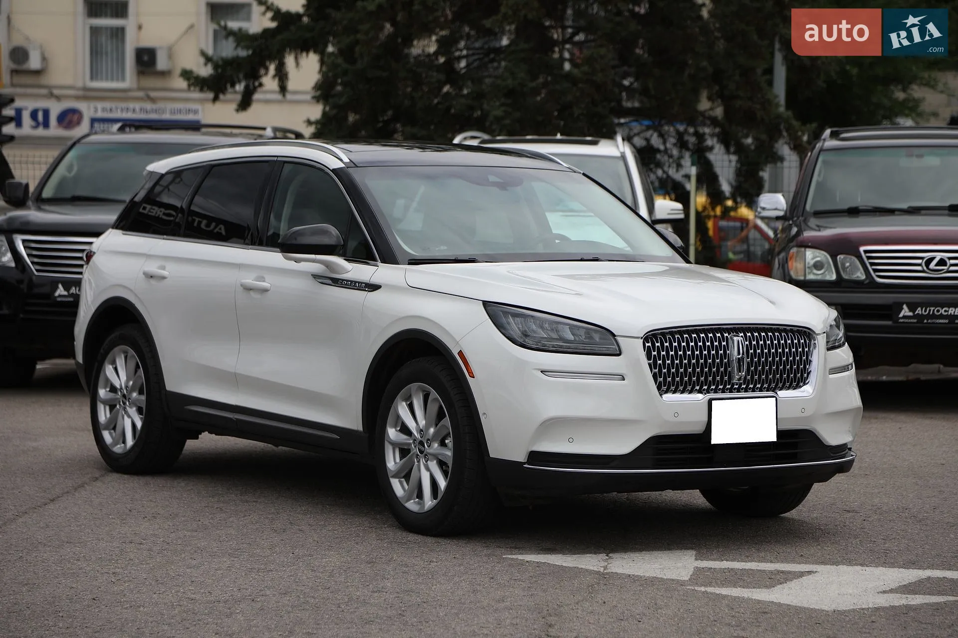 2022 Lincoln Corsair - мініатюра 3