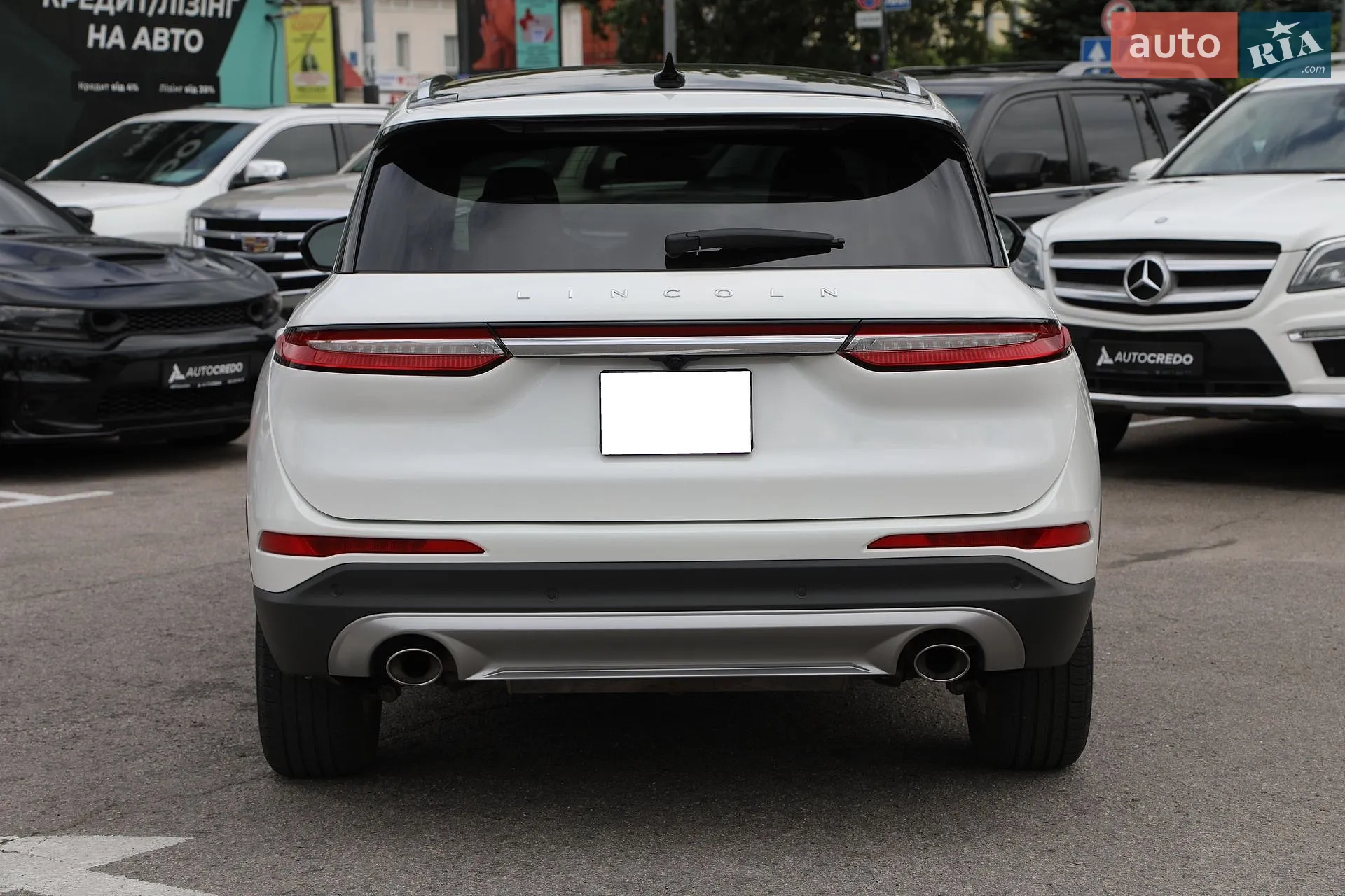 2022 Lincoln Corsair - мініатюра 9