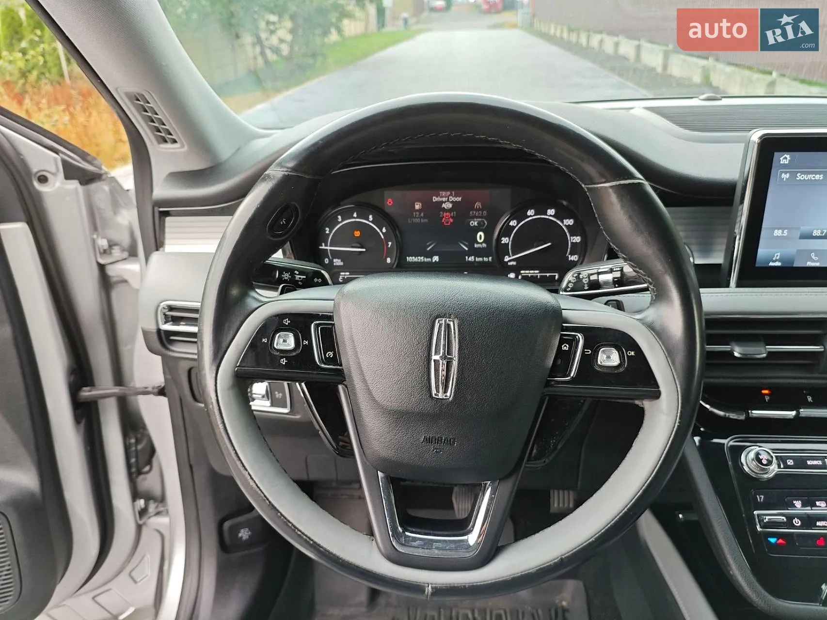 2019 Lincoln Corsair - мініатюра 19