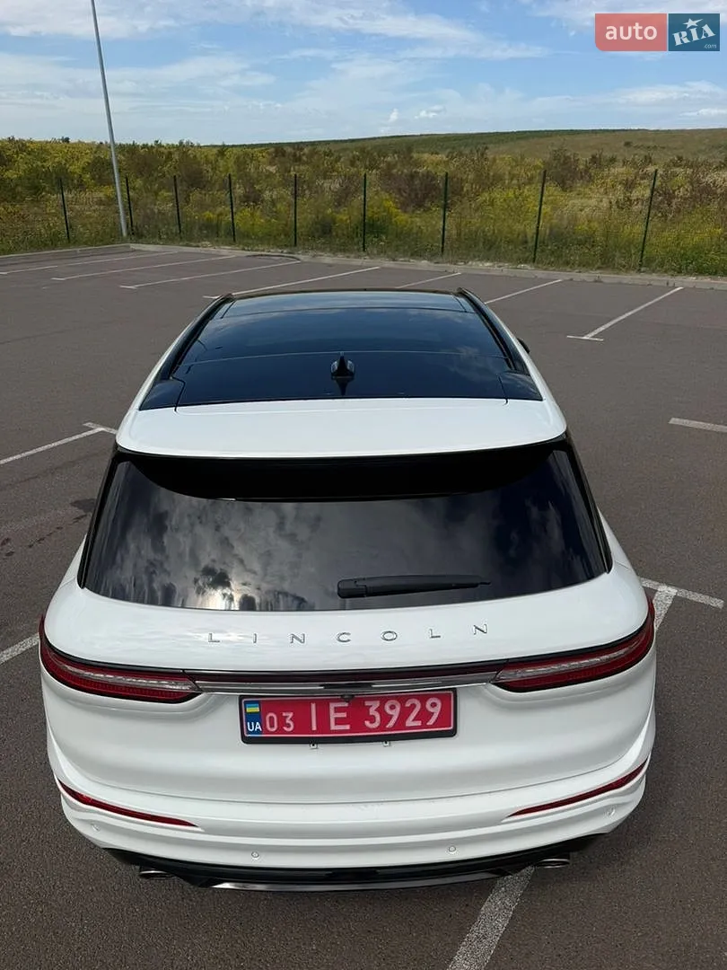 2025 Lincoln Corsair - мініатюра 9