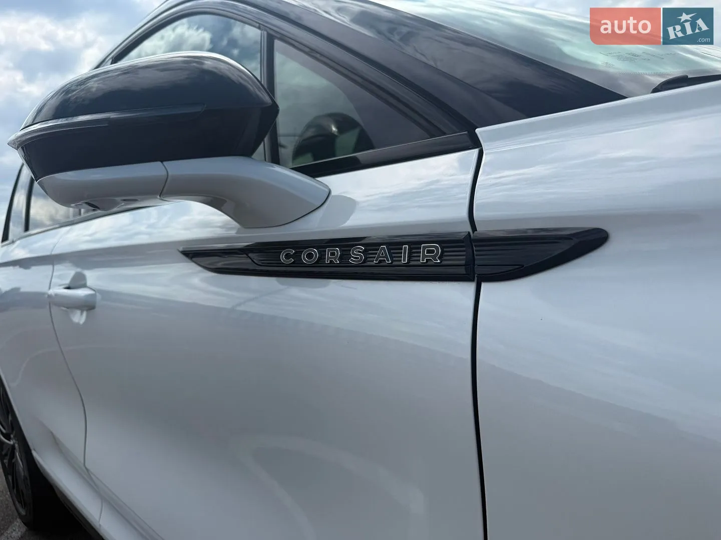 2025 Lincoln Corsair - мініатюра 12