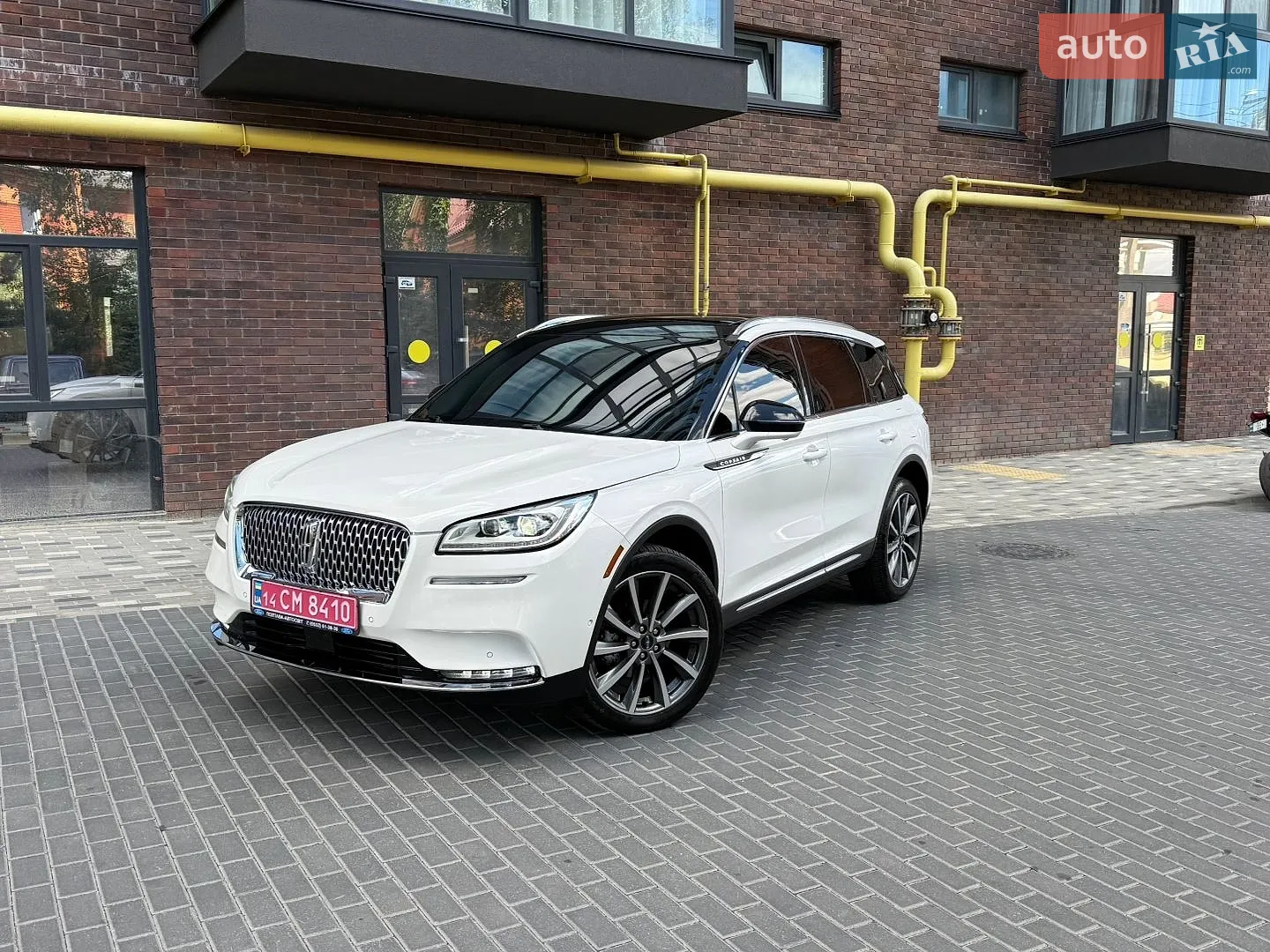 2020 Lincoln Corsair - мініатюра 2