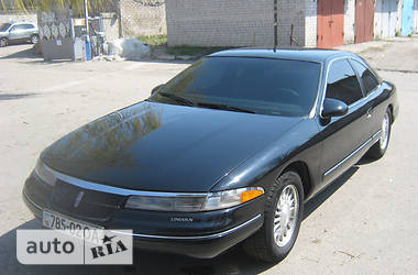 Купе Lincoln Mark 1993 в 