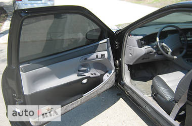 Купе Lincoln Mark 1993 в 