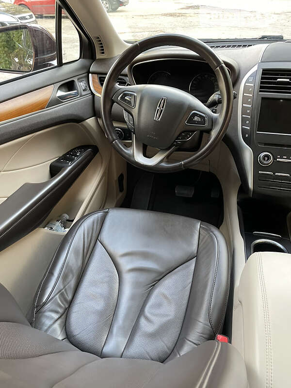 Внедорожник / Кроссовер Lincoln MKC 2016 в Львове