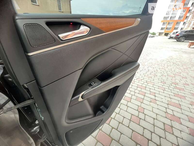 Позашляховик / Кросовер Lincoln MKC 2014 в Івано-Франківську