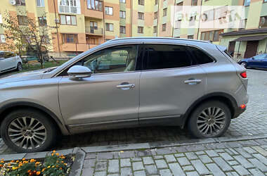 Внедорожник / Кроссовер Lincoln MKC 2015 в Тернополе