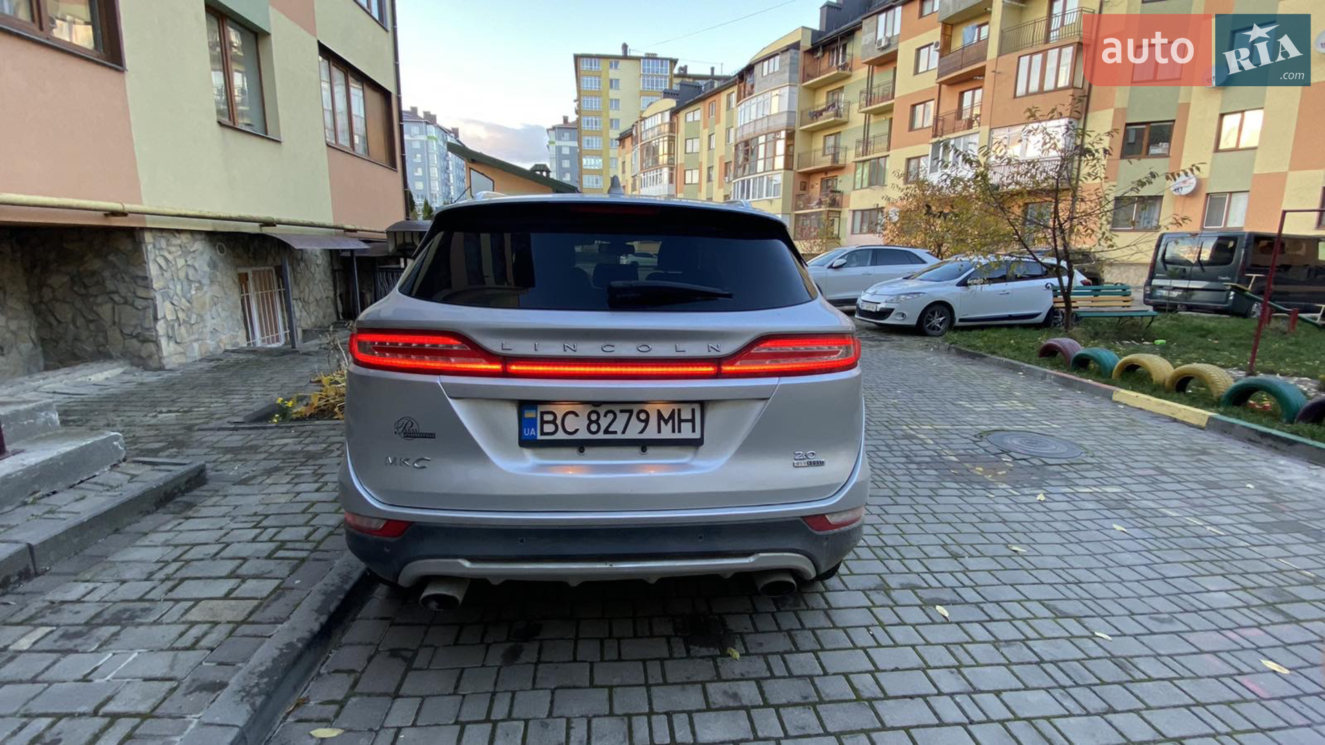 2015 Lincoln MKC - мініатюра 2