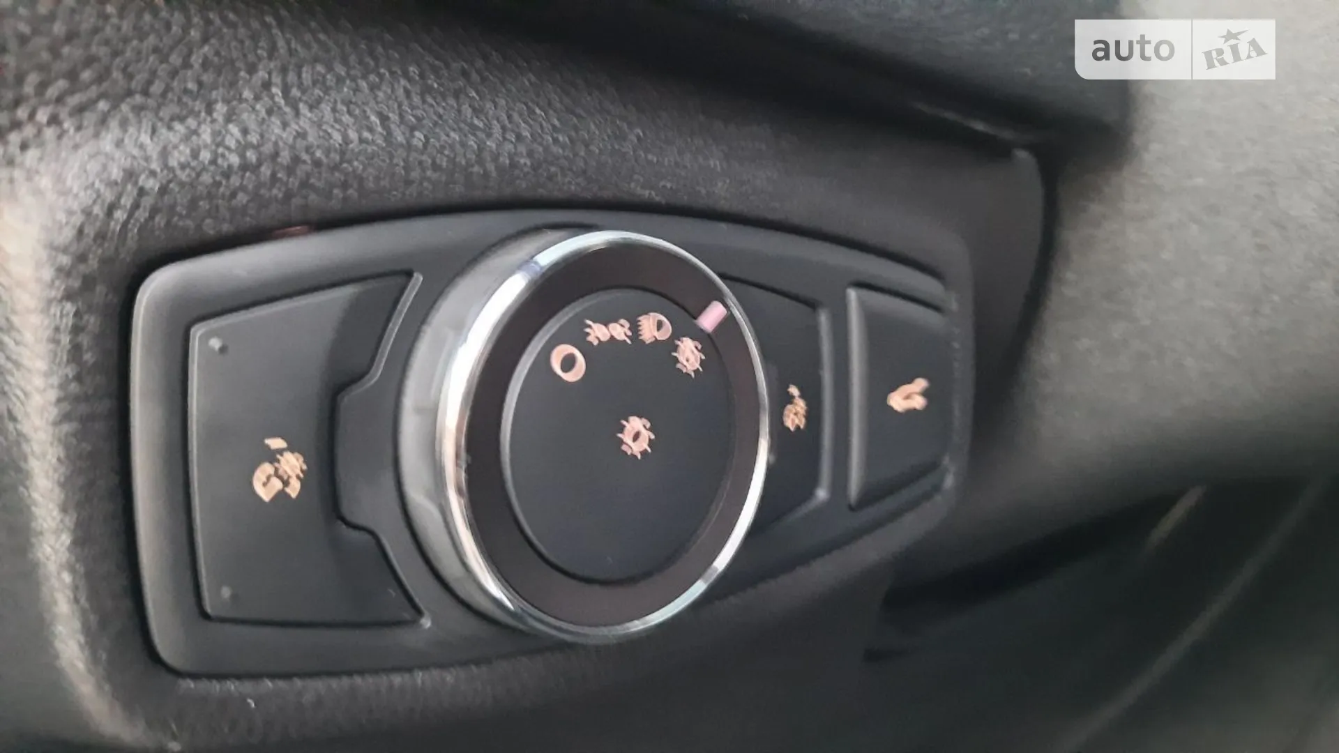 2019 Lincoln MKC - мініатюра 4