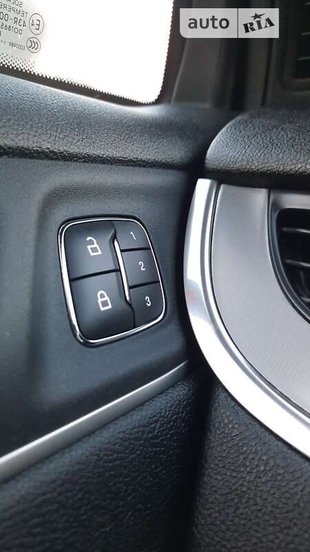 Внедорожник / Кроссовер Lincoln MKC 2019 в Кривом Роге